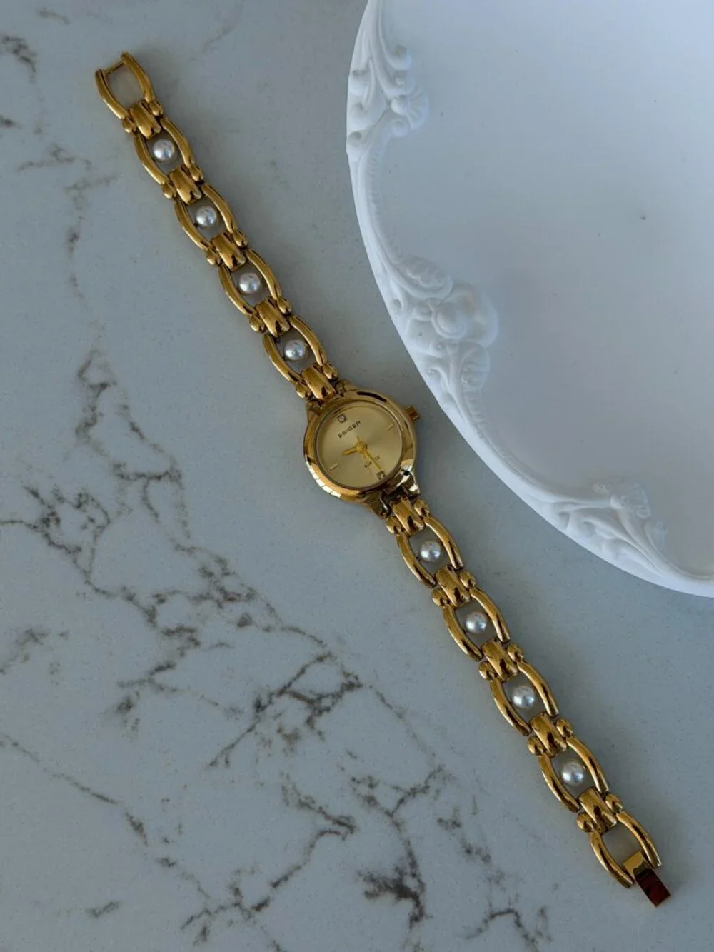 SKU0580 Retro Gold White Pearl Gemstones Women Watch‎ Bracelet Stainless steel